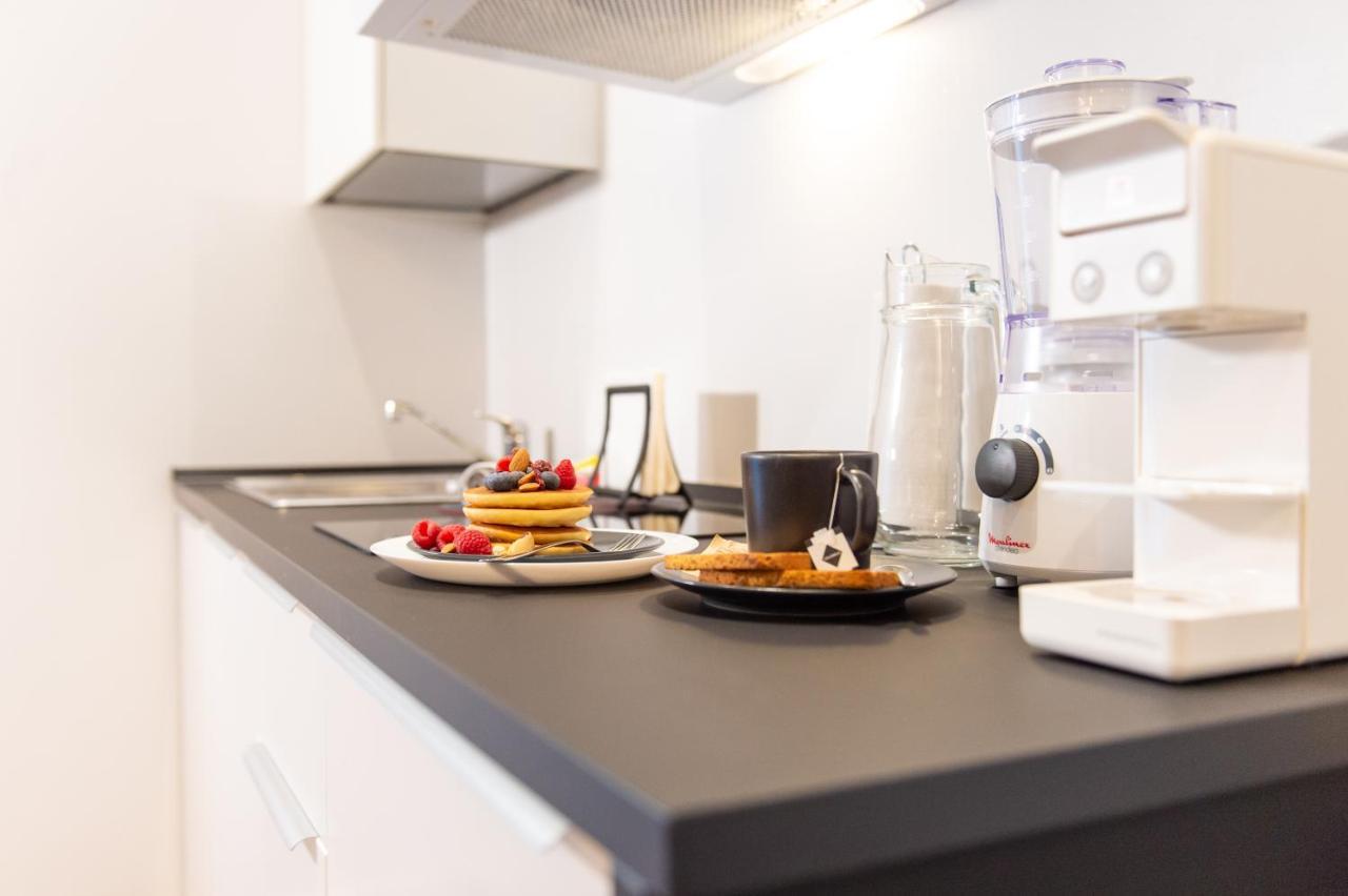 Smart & Urban Suites - Corso51 리미니 외부 사진