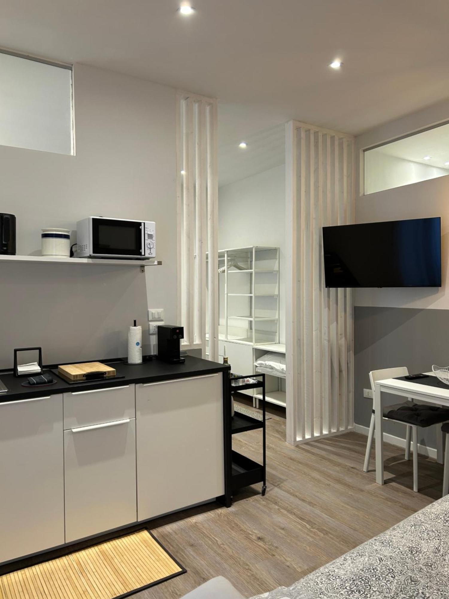 Smart & Urban Suites - Corso51 리미니 외부 사진